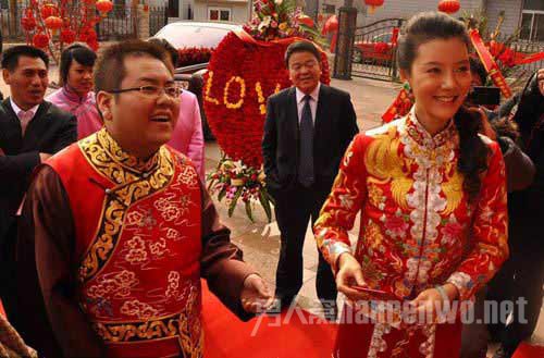 车晓离婚原因被曝 昔日富豪老公负债30亿内幕-信息快讯网