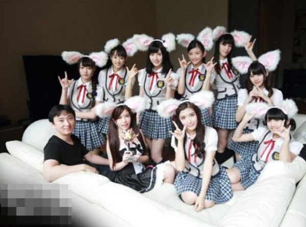 上海热线房产频道-- PK李嘉诚王健林豪宅 美国