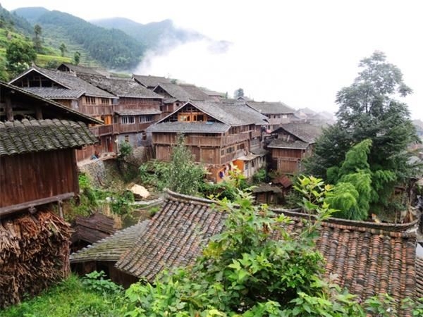 上海热线房产频道-- 实拍贵州的农村房:真实面貌让人目瞪口呆