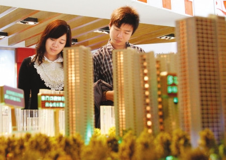 上海热线房产频道-- 月薪多少可以买房?专家:收
