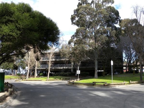 上海热线房产频道-- 探访澳洲华人超市看物价 