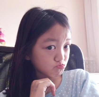 上海热线房产频道-- 王菲9岁女儿李嫣自己化妆