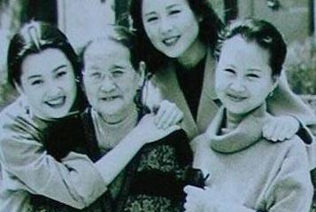 上海热线房产频道--许晴素颜赢了高圆圆 揭显赫