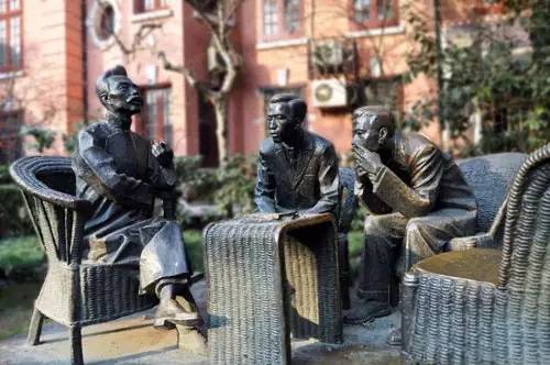 海热线房产频道--十二星座适合住上海哪个区?