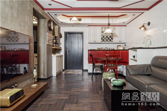 75平2居室装成复古老上海风 有种时光交错的美感